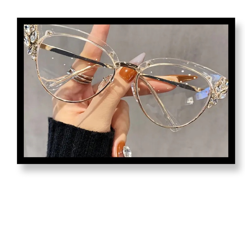 Chic Women's Gold and Clear Glasses